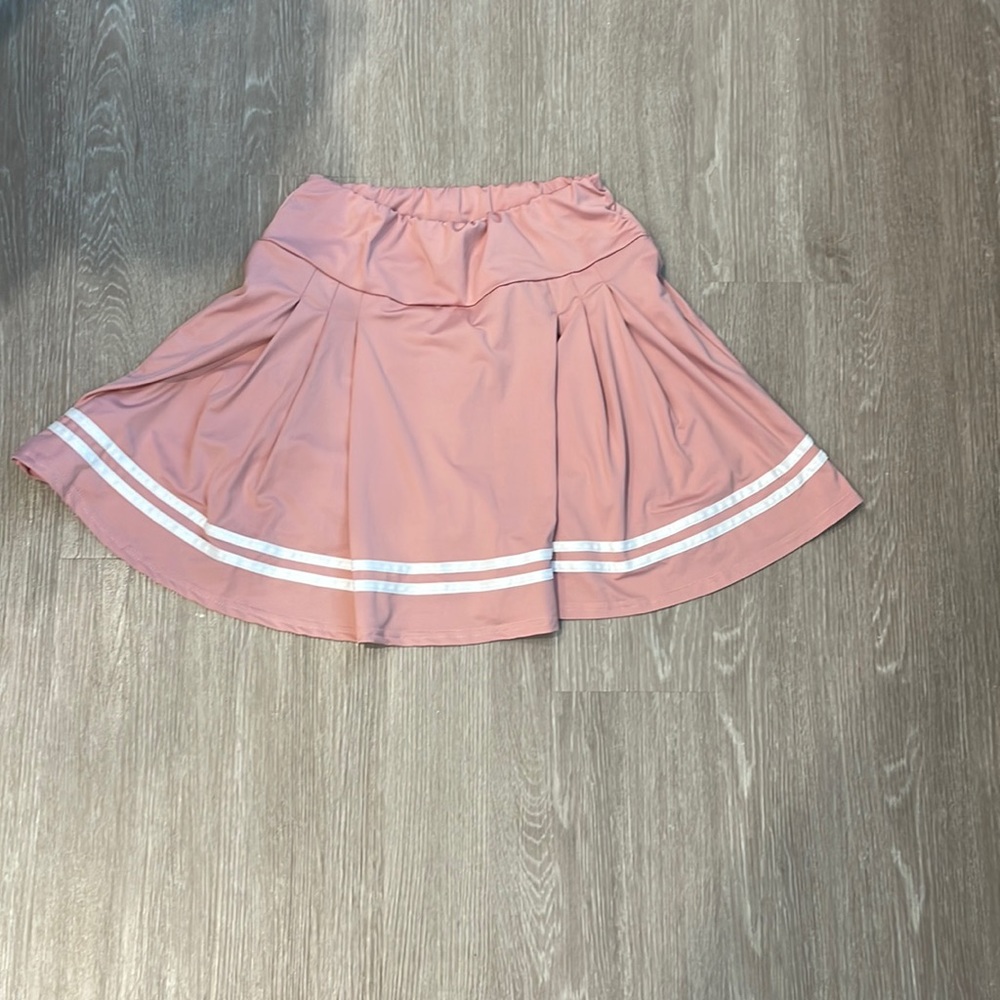Boitique tennis skirt with shorts under